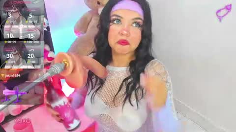 Lizz  online show from July 2, 12:10 am