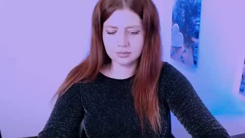 Lizzy3 online show from September 19, 7:13 pm