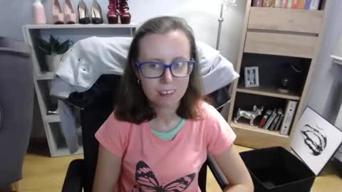 Lizzy online show from September 12, 4:46 am