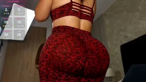 Lola Sweet online show from April 24, 11:13 am