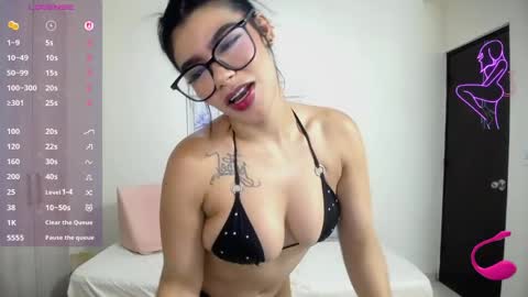 Lola Calypso online show from June 10, 2:11 am