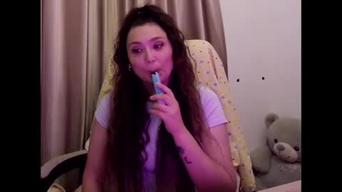 lola online show from May 27, 11:29 am