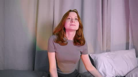 lola online show from February 5, 7:06 pm