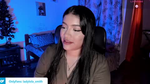 Snapshot of lolaasmith_21 chatting on December 25, 10:16 pm lolaasmith_21 online show from December 25, 10:16 pm