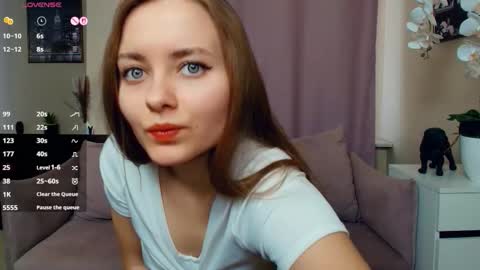 lolacorish online show from February 22, 10:16 am