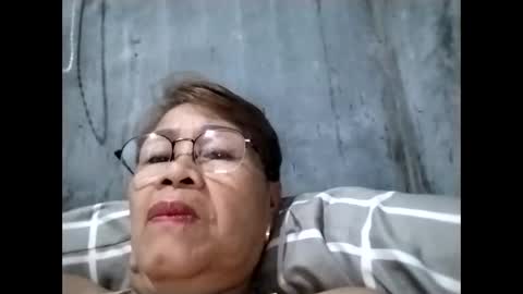 tey online show from November 26, 10:33 pm