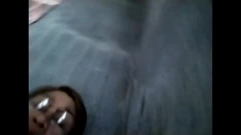 Snapshot of lolamommie chatting on October 17, 8:17 am tey online show from October 17, 8:17 am