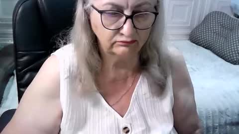LolkaAlyss online show from June 11, 4:09 am