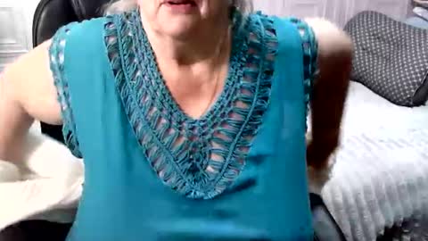 LolkaAlyss online show from April 27, 9:28 am