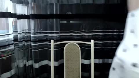 Lisa online show from October 26, 8:10 am