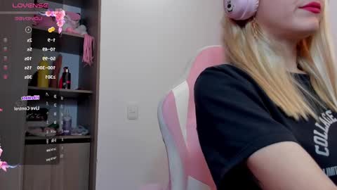 Lolly  online show from January 11, 2:30 am