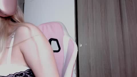 Lolly online show from September 10, 5:07 am