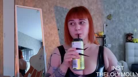 Molli online show from June 16, 10:27 am