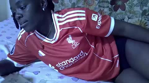 lora_amor online show from April 25, 12:52 pm