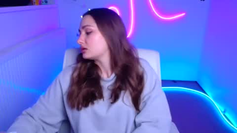 Lora online show from November 6, 12:22 pm