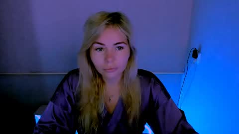 Lora online show from May 7, 2:49 am