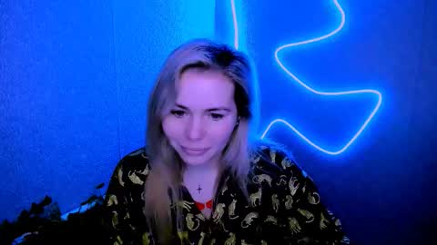 Lora online show from February 12, 3:19 am