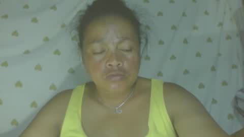 LorahVane online show from April 25, 1:14 pm