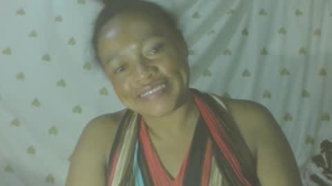 LorahVane online show from February 19, 2:22 am