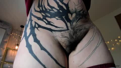   online show from April 24, 1:03 pm