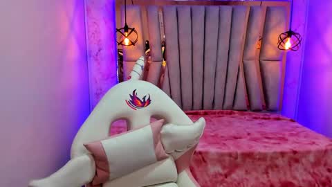 lorem_adams online show from February 27, 11:31 am