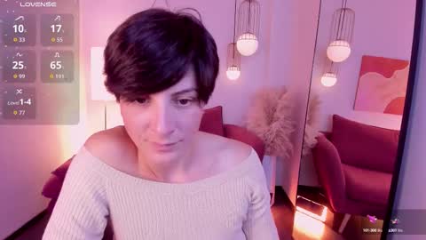 Snapshot of loren_daze chatting on October 8, 3:05 pm Loren online show from October 8, 3:05 pm