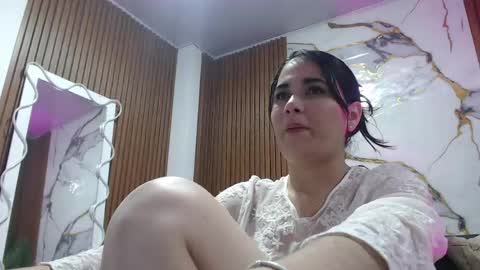 Loren online show from March 17, 2:37 am