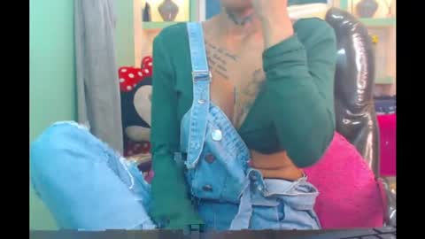 lore online show from April 22, 4:53 am