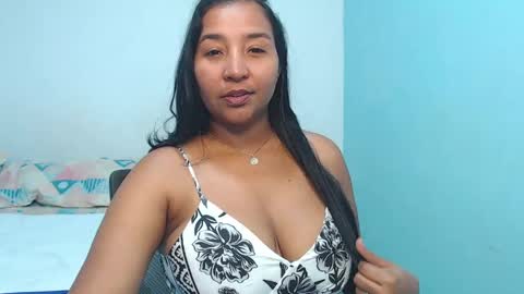 Loretta Gmez online show from April 28, 10:02 pm