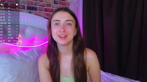Snapshot of loretta_martinez chatting on September 26, 5:32 pm loretta_martinez online show from September 26, 5:32 pm