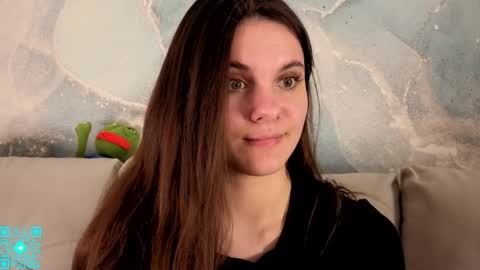 Chloe for Fan BlackHole online show from April 27, 5:32 pm