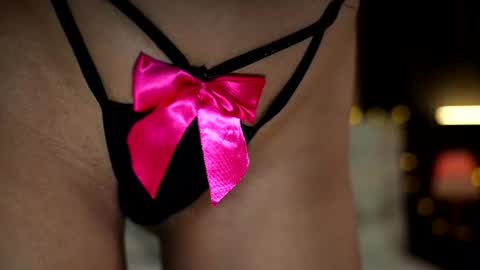 LoretteLorena online show from July 18, 5:22 am