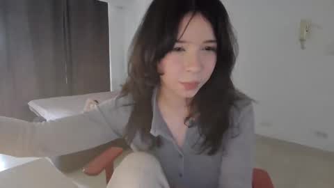 nefisa nef online show from April 28, 7:51 pm