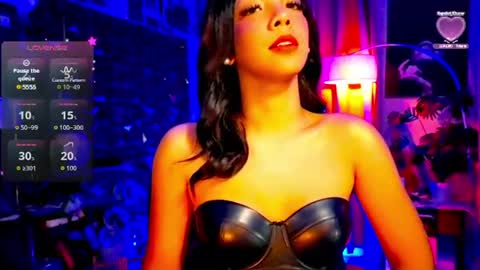 Louisa online show from July 4, 3:24 am