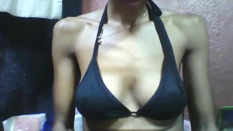 lovaelisa online show from November 9, 2:51 am