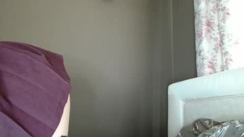 Snapshot of love_dom_meg chatting on September 20, 12:25 pm Megane online show from September 20, 12:25 pm