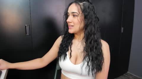 Kristen LoveBerry online show from January 8, 6:01 pm