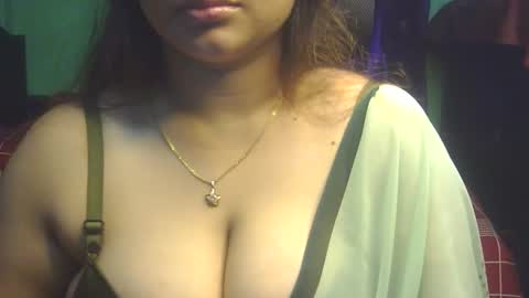 Snapshot of love_luna_angel chatting on October 8, 9:41 pm Luna online show from October 8, 9:41 pm