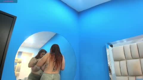 love_melany0 online show from April 24, 12:41 pm