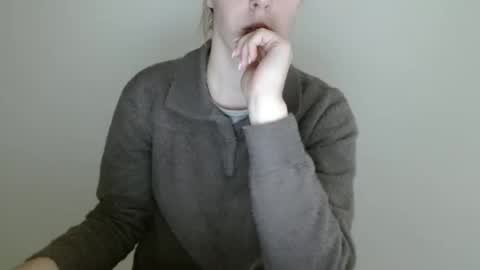 Vivian online show from April 22, 2:14 pm