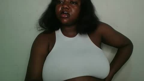 mila online show from February 4, 10:29 am