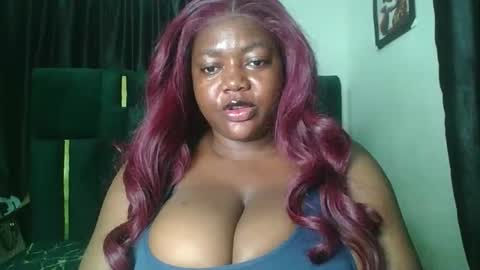 mila online show from February 25, 11:47 pm