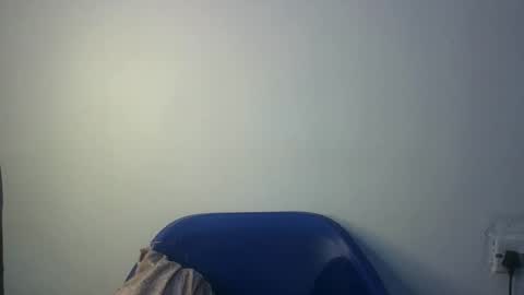 Snapshot of lovecumsluttie chatting on September 29, 8:36 pm mila online show from September 29, 8:36 pm