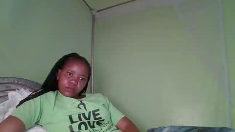 lovegal335 online show from April 10, 8:09 am