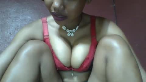 Snapshot of loveinlife750427 chatting on March 8, 4:09 am loveinlife750427 online show from March 8, 4:09 am