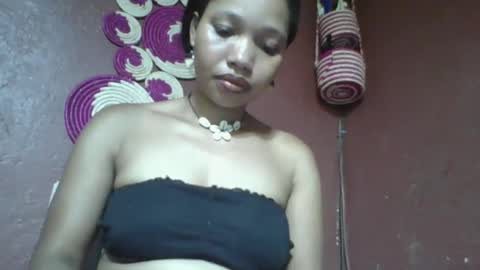 Snapshot of loveinlife750427 chatting on January 24, 4:27 am loveinlife750427 online show from January 24, 4:27 am
