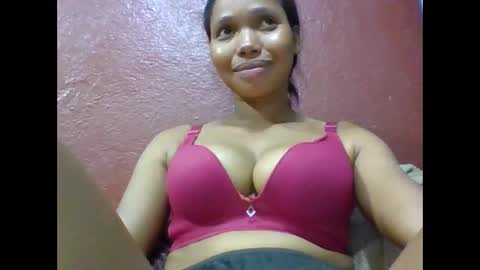 loveinlife750427 online show from March 4, 10:55 am