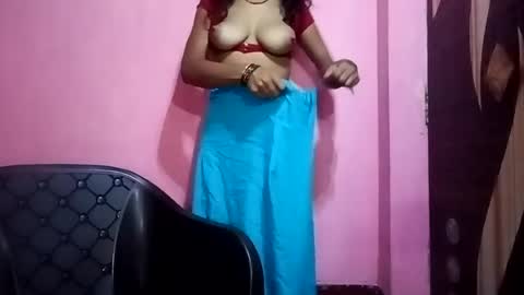 lovelife__stone online show from July 7, 7:23 am