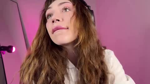 Elsa online show from February 28, 2:53 am