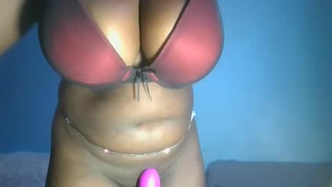 lovely_ebonysweet online show from March 28, 9:20 am